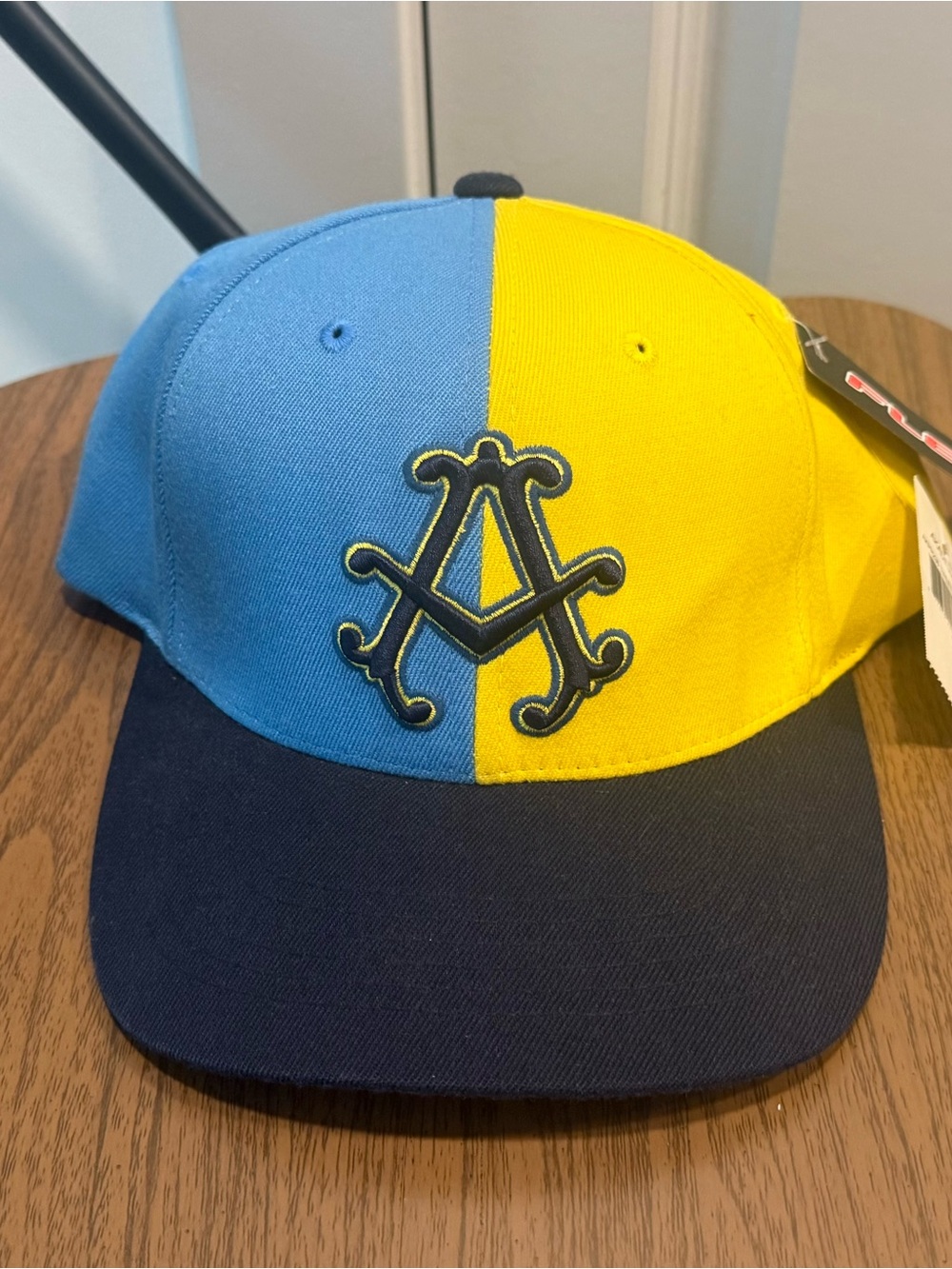 Vtg Y2K Akademiks Flexfit Hat NWT Blue Yellow Colorblock Hip Hop AKPR023 Tweety